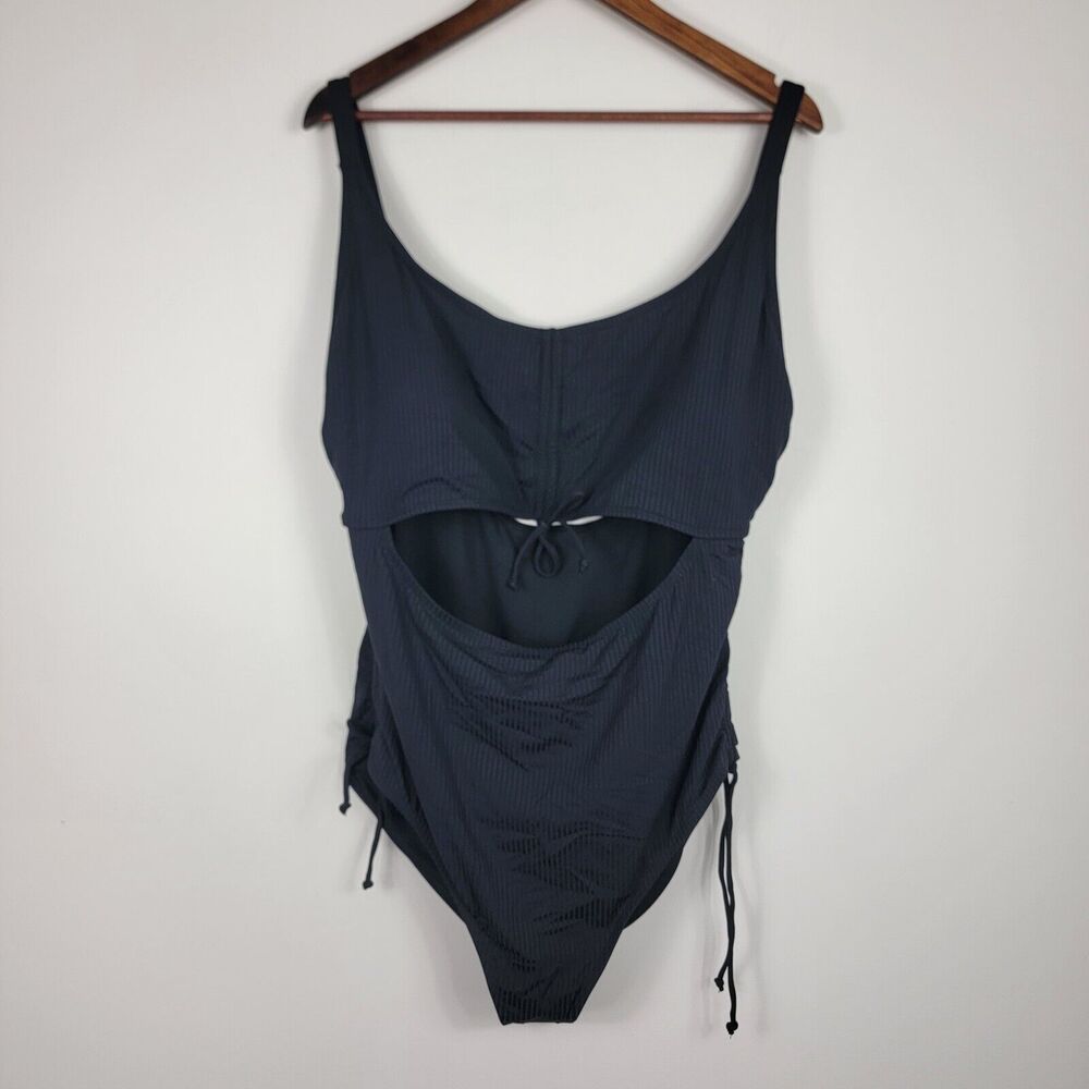 Salt + Cove Women's Size 3 Ribbed Cinched-Tie One-Piece Swimsuit Black NWT